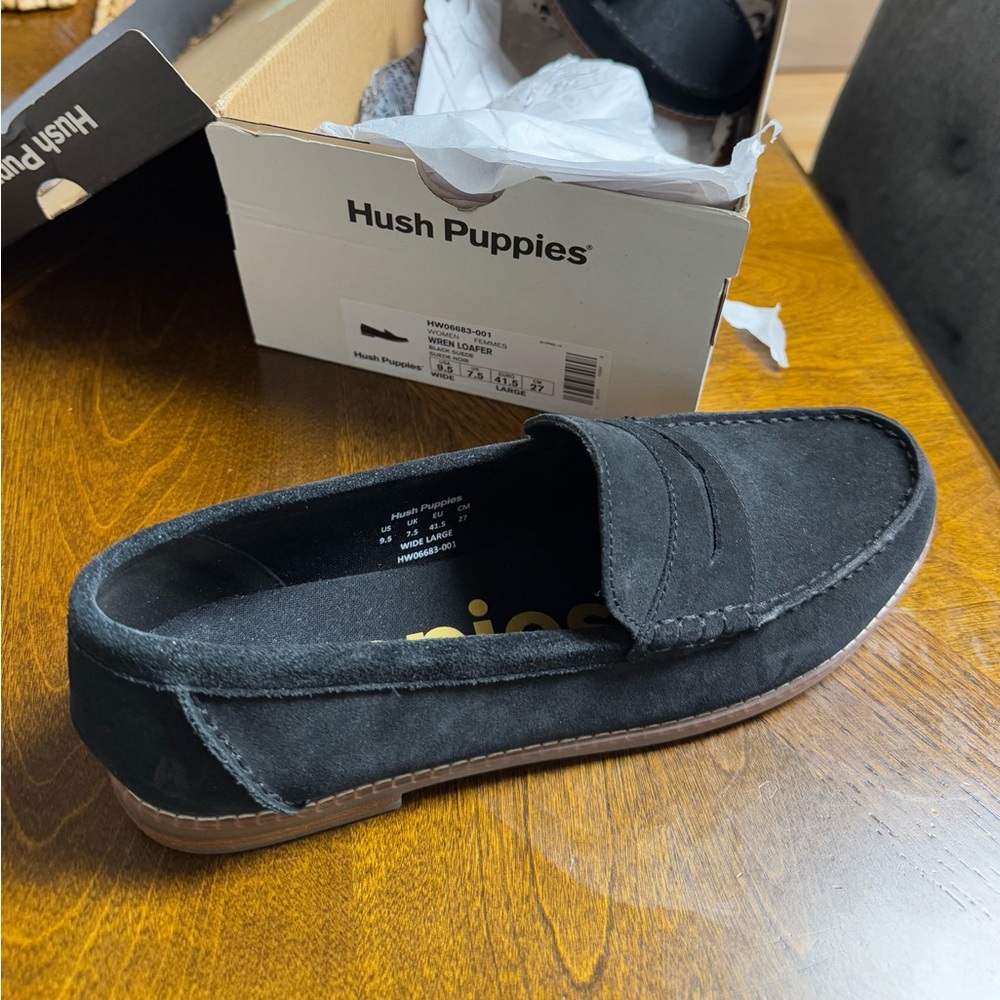 Hush Puppies Black Loafers 9.5